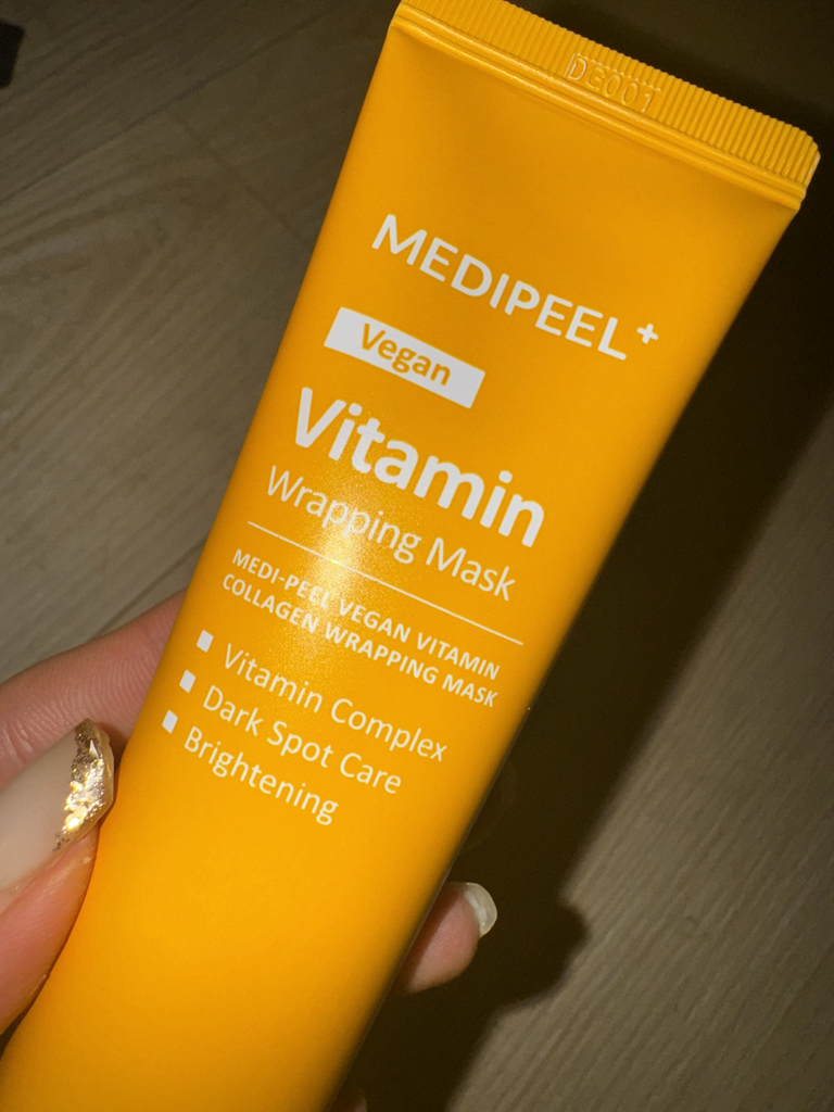 메디필 (MEDIPEEL) 비건 비타민 콜라겐 랩핑 마스크 review image