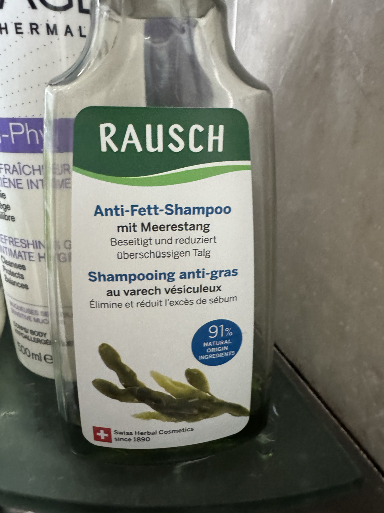 海藻脱脂洗发水的真实用户使用照片