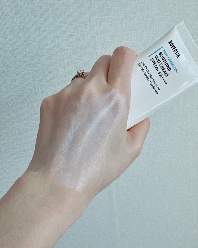 水润防晒霜 [SPF50+/PA++++]的真实用户使用照片