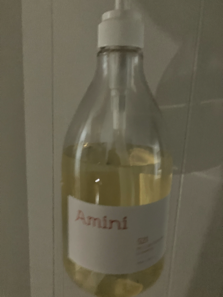 아미니 (Amini) 멜로우 샴푸 [베이비파우더향] review image
