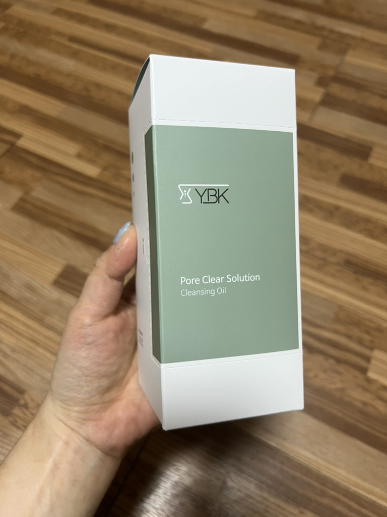 YBK (와이비케이) 포어 클리어 솔루션 클렌징 오일 review image