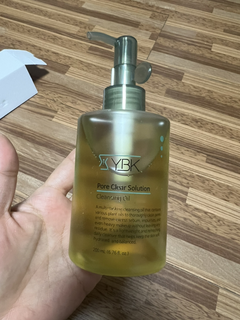 YBK (와이비케이) 포어 클리어 솔루션 클렌징 오일 review image