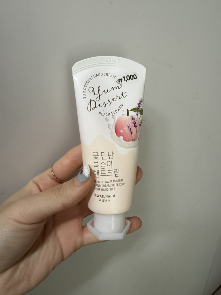 과일나라 (KWAILNARA) 얌 디저트 핸드크림 [꽃만난복숭아크림] review image