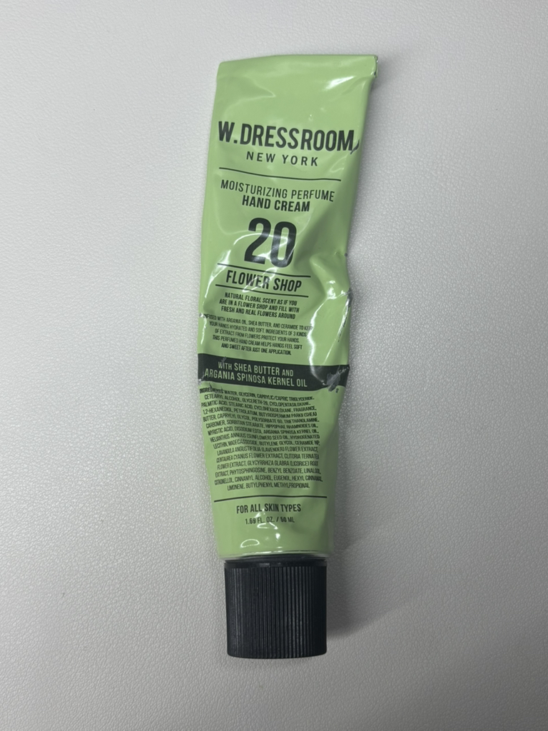 W.DRESSROOM 香水手霜 [No.20 花店] common.review image