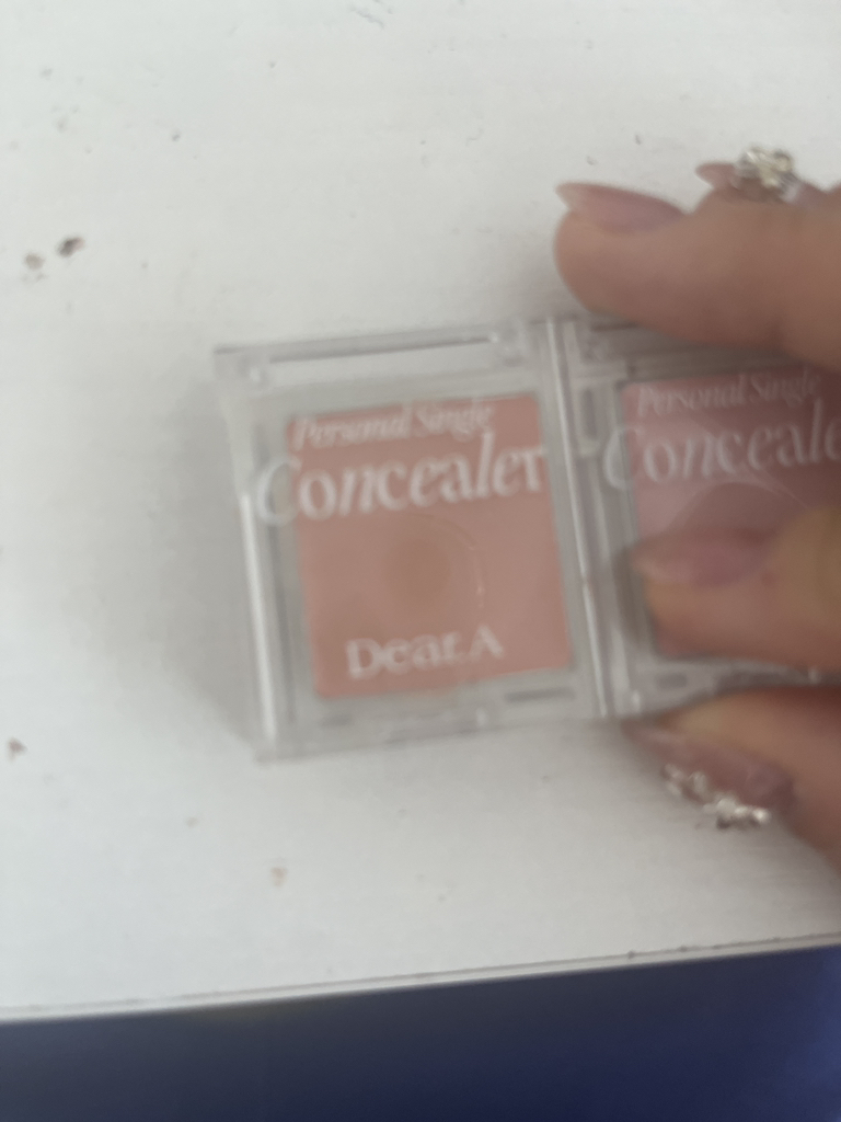 个人单一遮瑕膏 [05 桃色泡沫]的真实用户使用照片