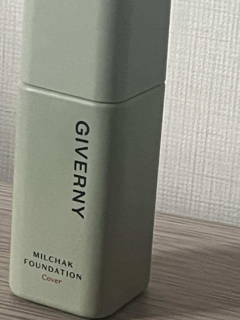 Real user review photo of MILCHAK COVER FOUNDATION [SPF30/PA++] [23 Medium Beige]