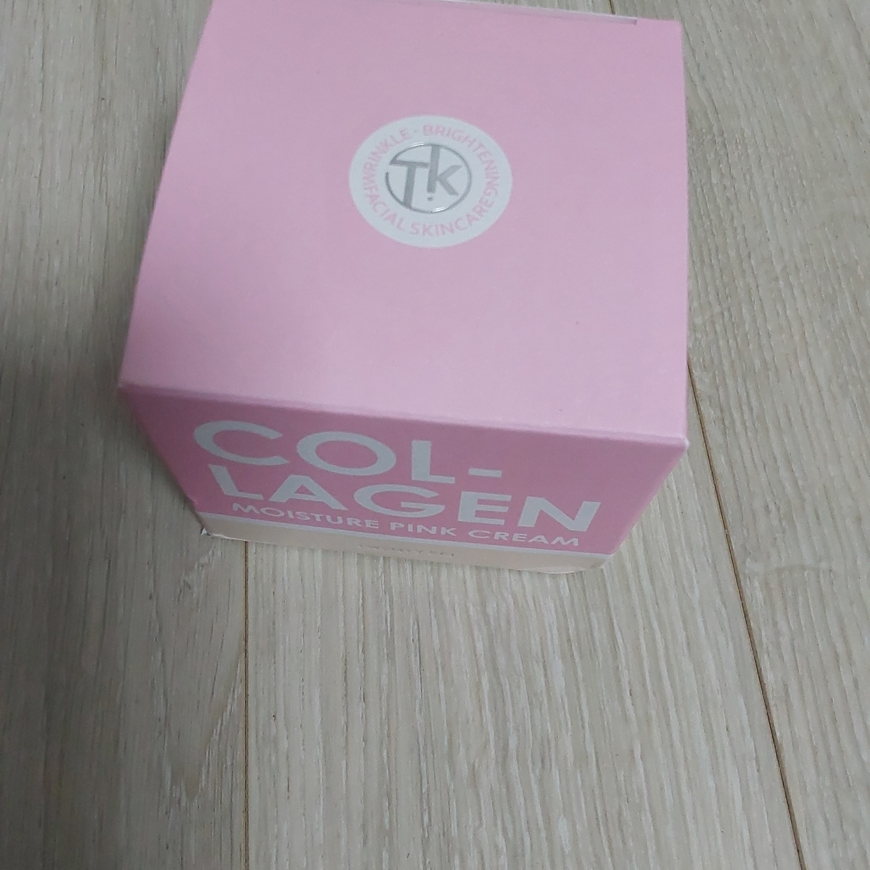 二十K 纯素纳米胶原保湿粉霜 common.review image