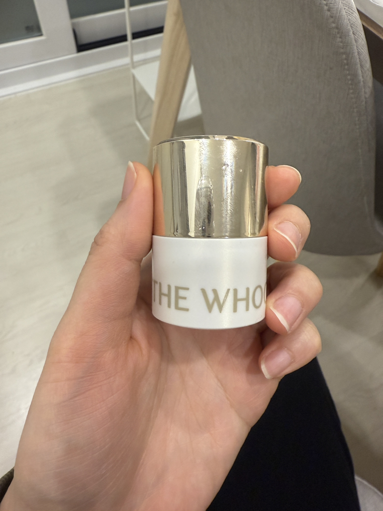 THEWHOO (后) 皇家精华金色润唇膏 common.review image