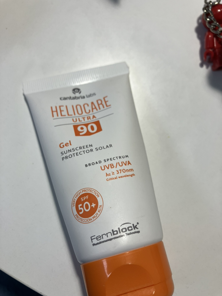 헬리오케어 (HELIOCARE) (해외) 어드밴스드 젤 [SPF50] review image