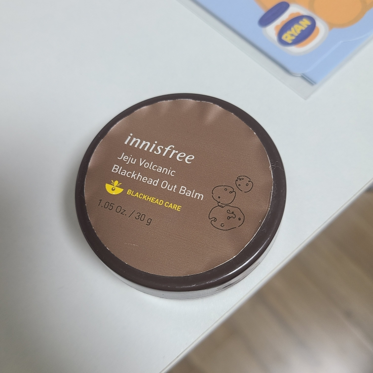 이니스프리 (INNISFREE) 화산송이 블랙헤드 아웃 밤 review image