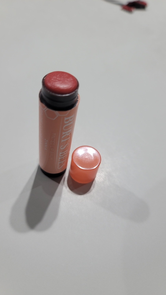 버츠비 (BURT'SBEES) 틴티드립밤 [지니아] review image