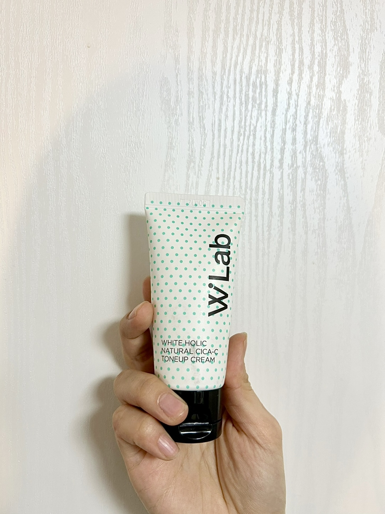 더블유랩 (WLab) 화이트 홀릭 네츄럴 시카씨 톤업 크림 review image