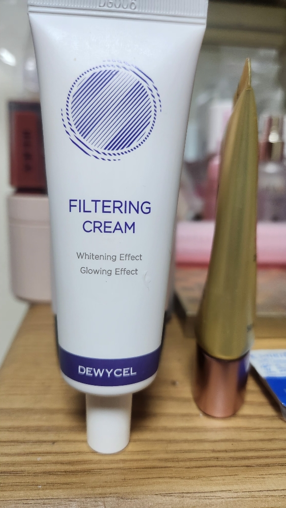 DEWYCEL FILTERING CREAM [SPF50+/PA++++] review image