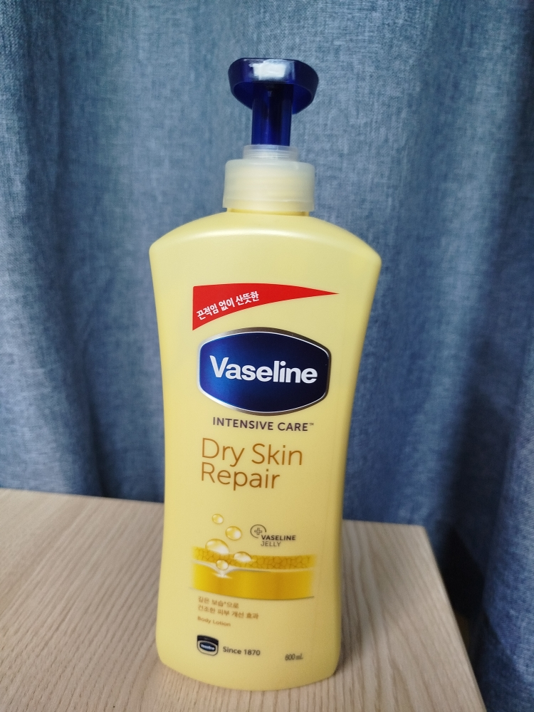 바세린 (Vaseline) (유니레버) 인텐시브 케어 로션 [드라이스킨리페어] review image
