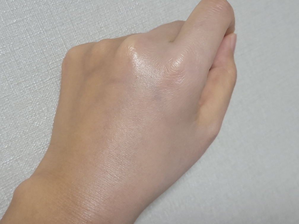 绿洲矿物保湿防晒霜 [SPF50+/PA++++]的真实用户使用照片