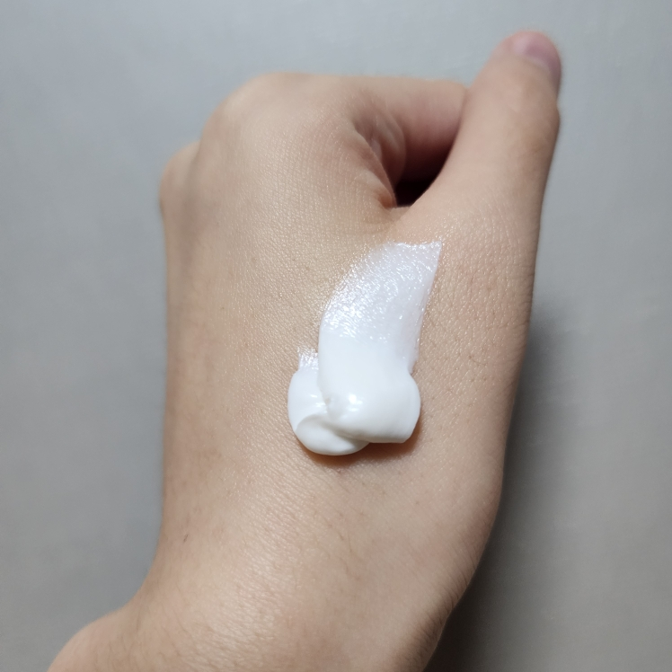 록시땅 (LOCCITANE) 시어 버터 울트라 리치 바디 크림 review image