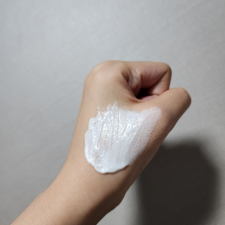 록시땅 (LOCCITANE) 시어 버터 울트라 리치 바디 크림 review image