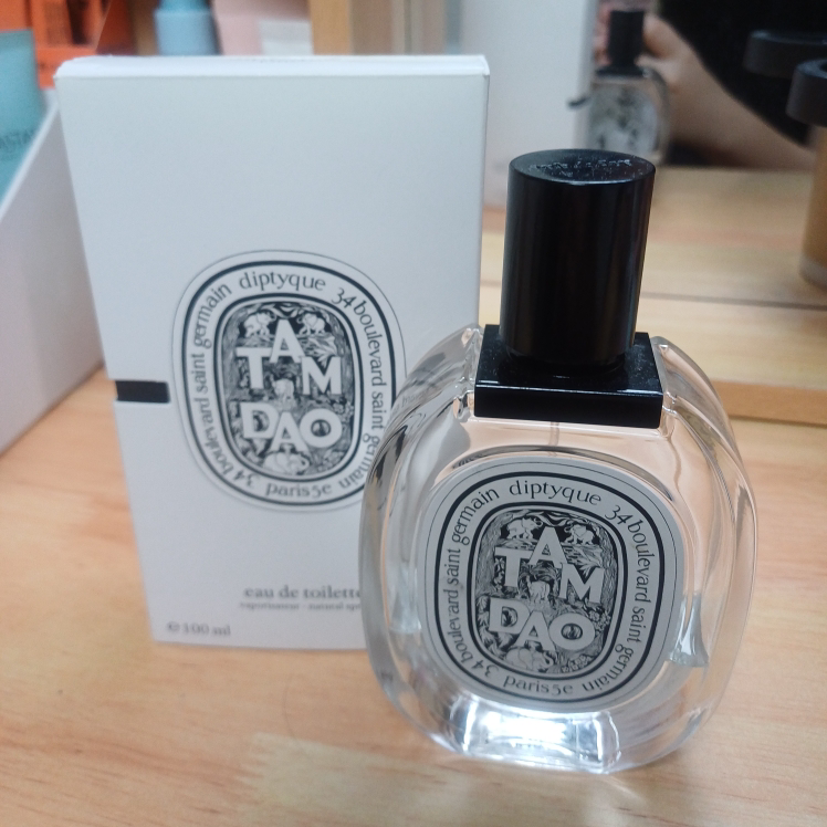 딥티크 (diptyque) 오 드 뚜왈렛 탐 다오 review image