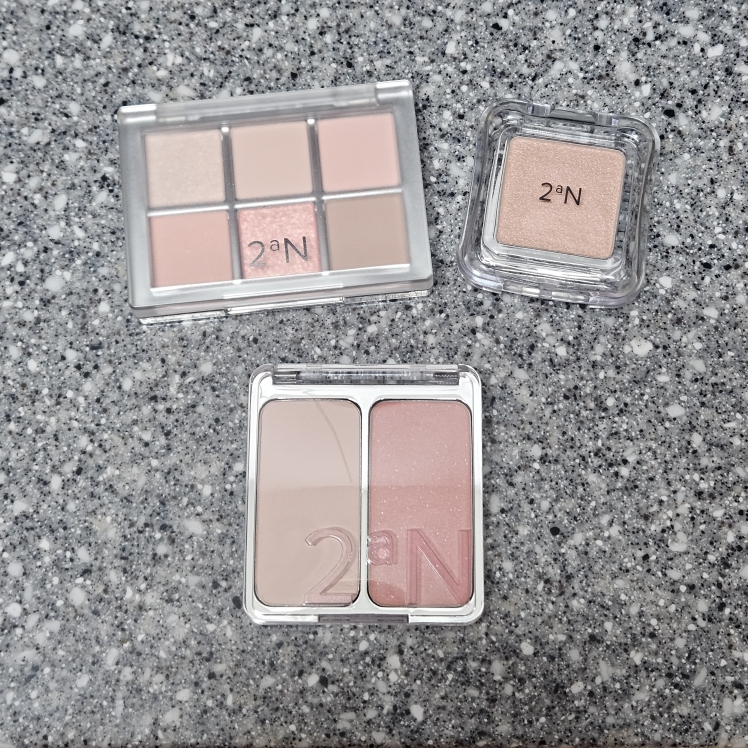 투에이엔 (2an) 블루밍 가든 컬렉션 베러미 아이팔레트 [12 버블검] review image