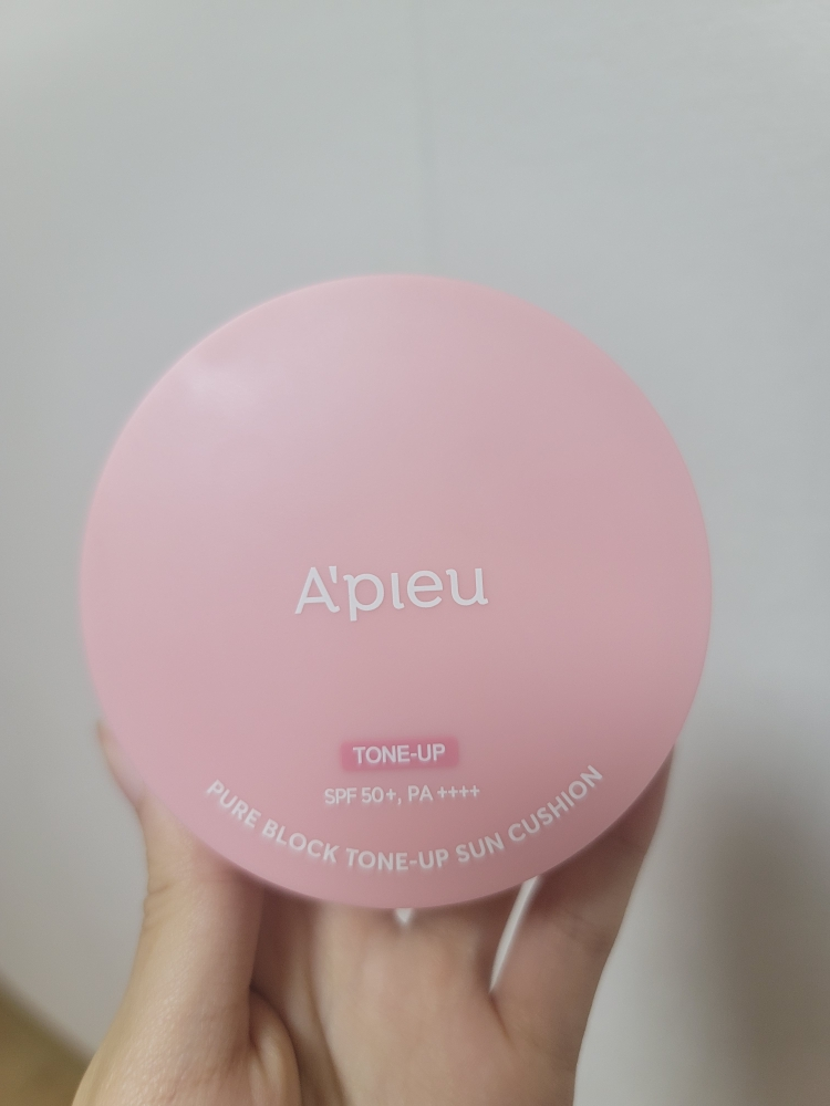 어퓨 (A'pieu) 퓨어블록 톤업 선쿠션 [SPF50+/PA++++] review image