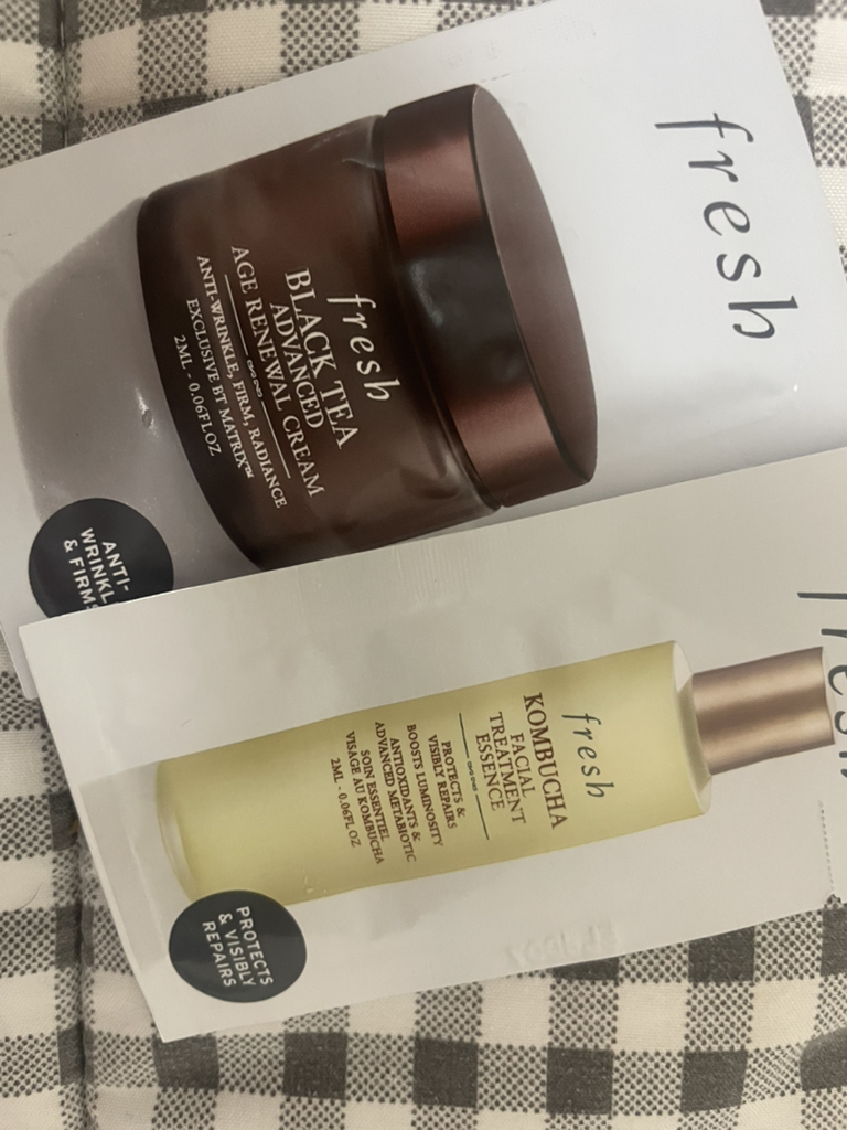 fresh KOMBUCHA FACIAL TREATMENT ESSENCE review image