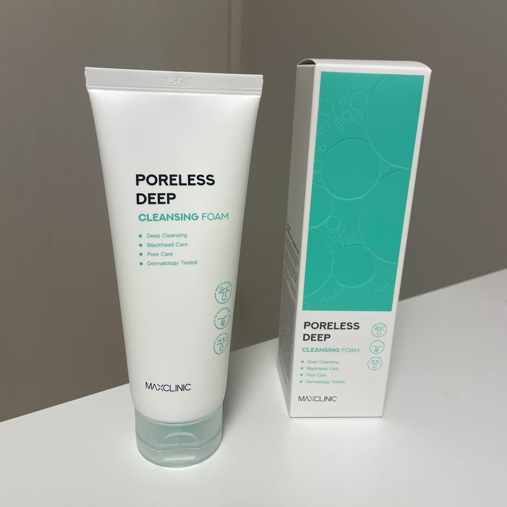맥스클리닉 (MAXCLINIC) 포어리스 딥 모공 폼클렌징 review image