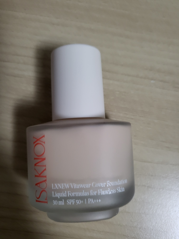 이자녹스 (ISAKNOX) LXNEW 비타웨어 커버 파운데이션 [SPF50+/PA+++] [19호] review image