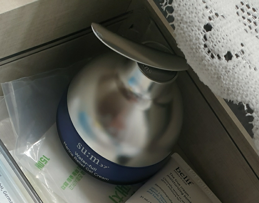 숨37도 (SUM37) 워터풀 마린 릴리프 젤 크림 review image