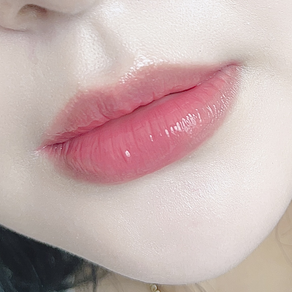 입생로랑뷰티 (YVESSAINTLAURENTBEAUTY) 캔디 글레이즈 컬러밤 [13 플래싱로제] review image