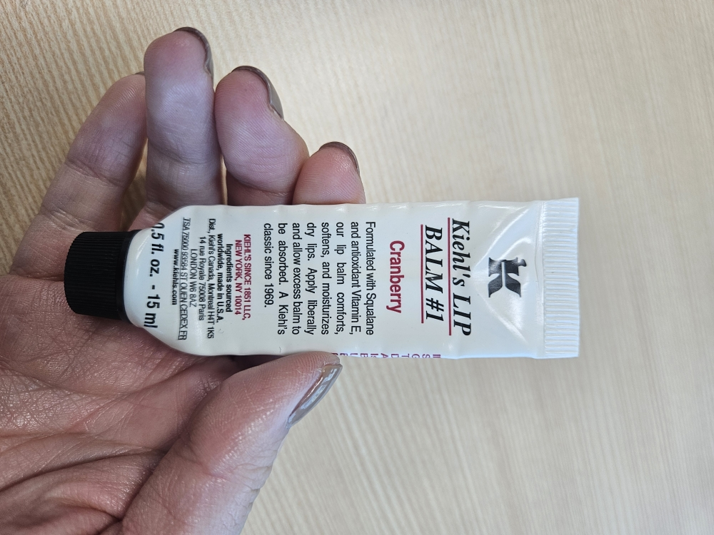 키엘 (Kiehl's) 립밤 넘버1 [크랜베리] review image