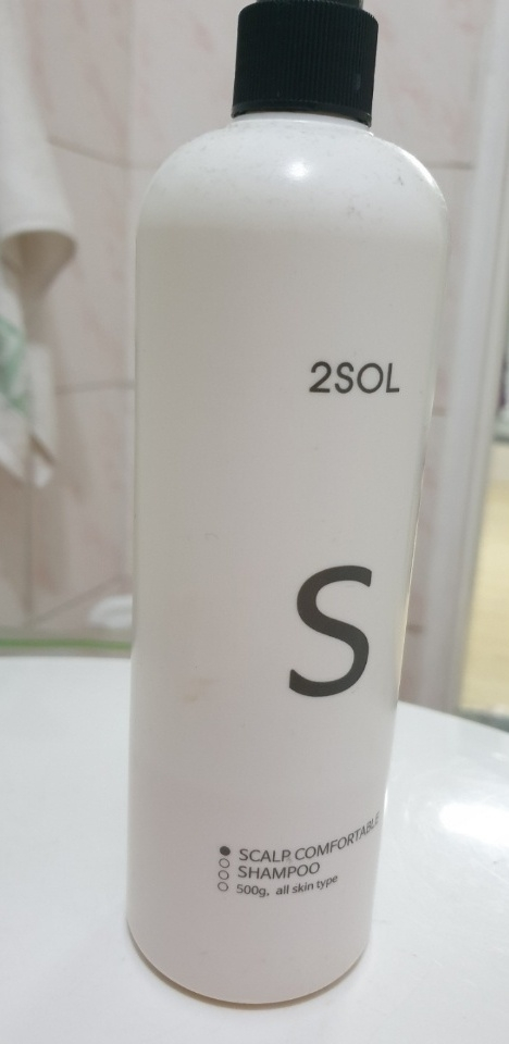 易于头皮吸收的洗发水的真实用户使用照片