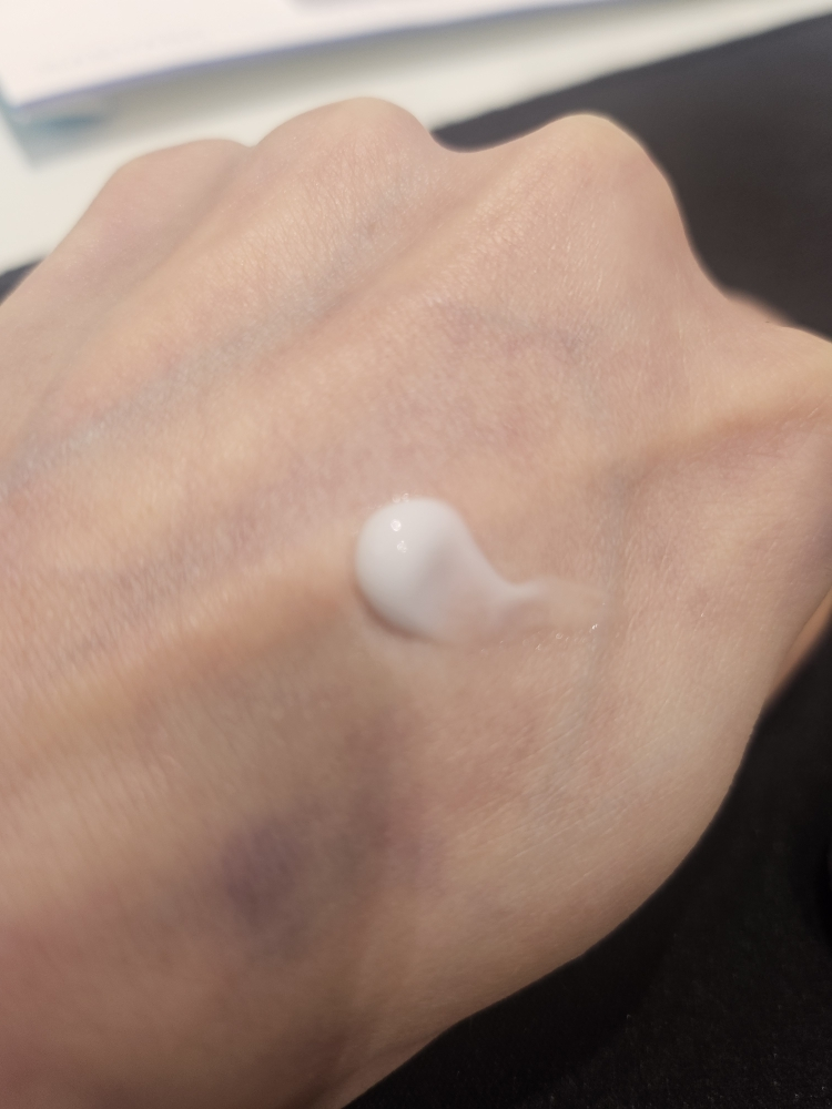 바닐라부티크 (banillaboutique) 퍼퓸 핸드크림 [러브블로썸] review image