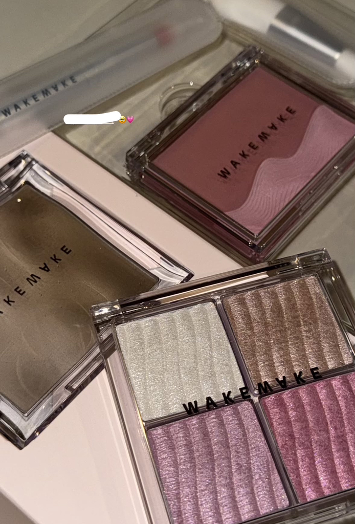 wakemake Glow Contouring Highlighter Palette [02 Cool Glow] review image