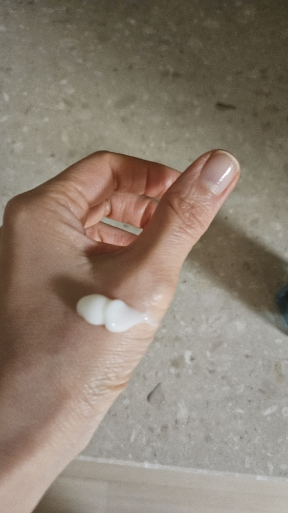 西卡-芦荟夜间修复面霜的真实用户使用照片