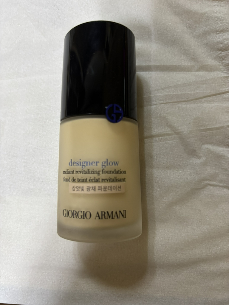 ARMANIbeauty (乔治.阿玛尼) 设计师光泽粉底液 [1号] common.review image