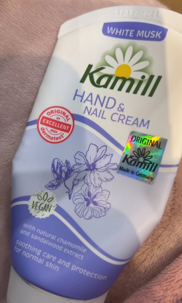 카밀 (Kamill) 핸드 & 네일 크림 [화이트 머스크] review image