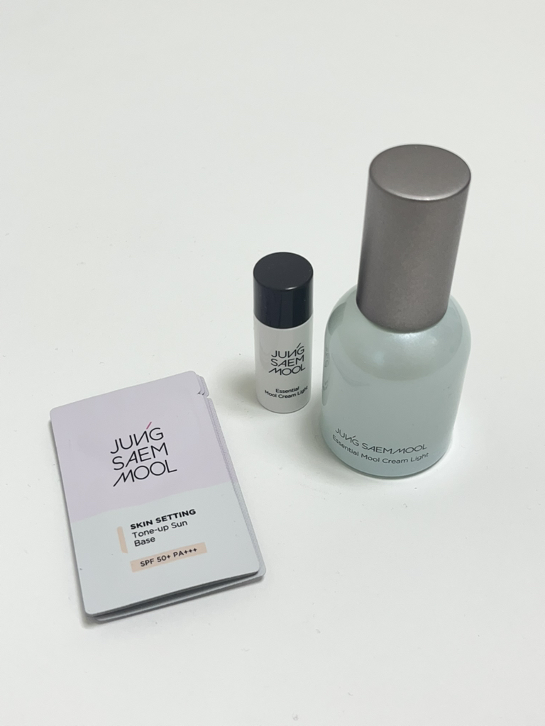 Real user review photo of Essential Mool Cream Light