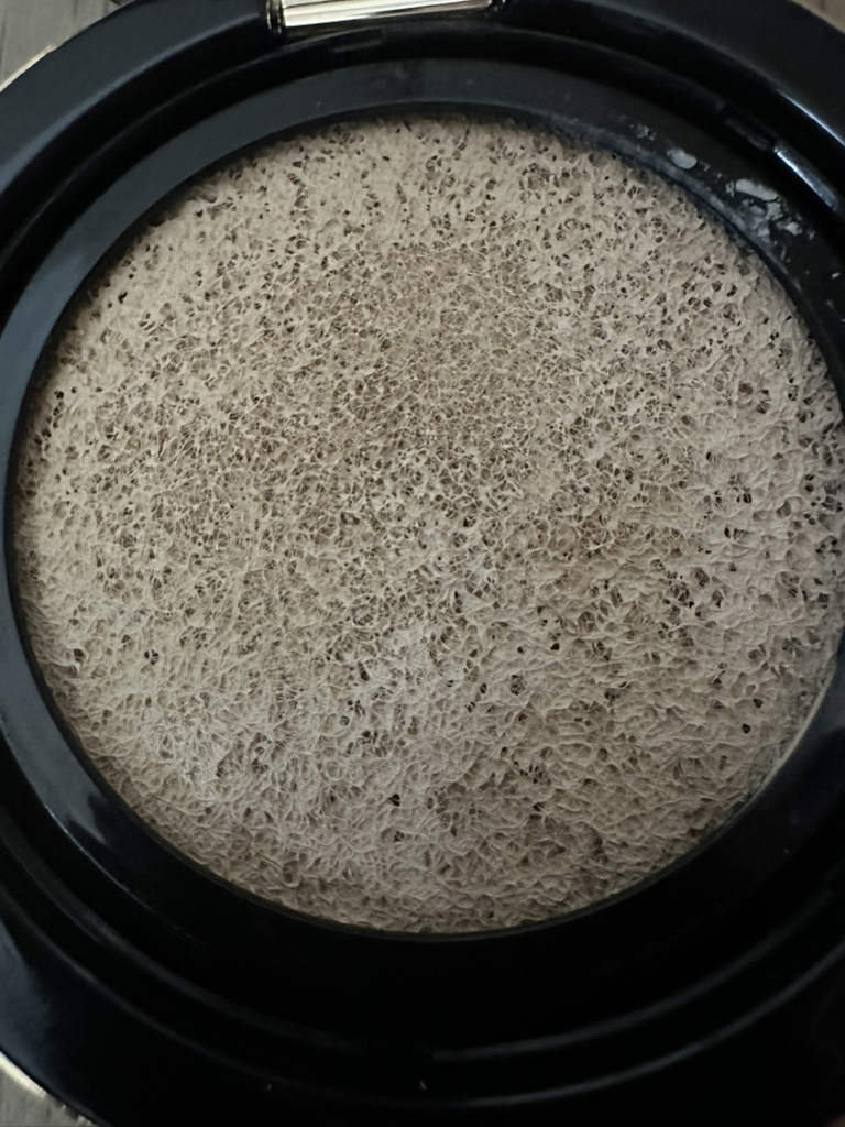 에스티로더 (ESTEELAUDER) 리-뉴트리브 쿠션 [SPF40/PA++++] [쿨포슬린] review image