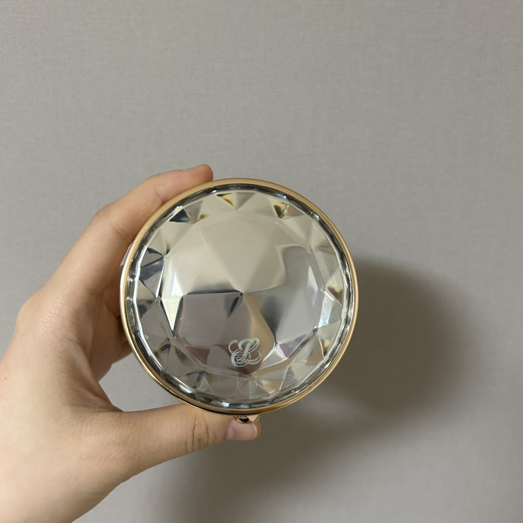 에스티로더 (ESTEELAUDER) 리-뉴트리브 쿠션 [SPF40/PA++++] [쿨바닐라] review image