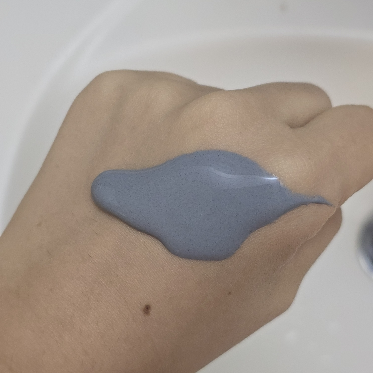 泥浆状水泥去角质面膜的真实用户使用照片