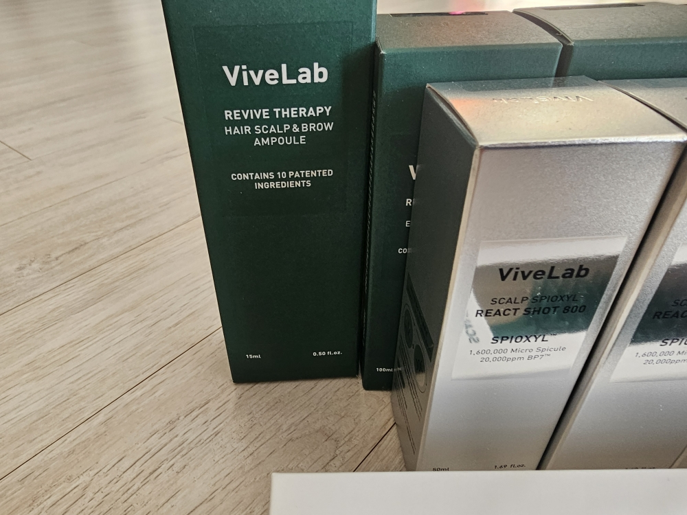 바이브랩 (ViveLab) 두피 스피큘 리액트샷 800 앰플 review image