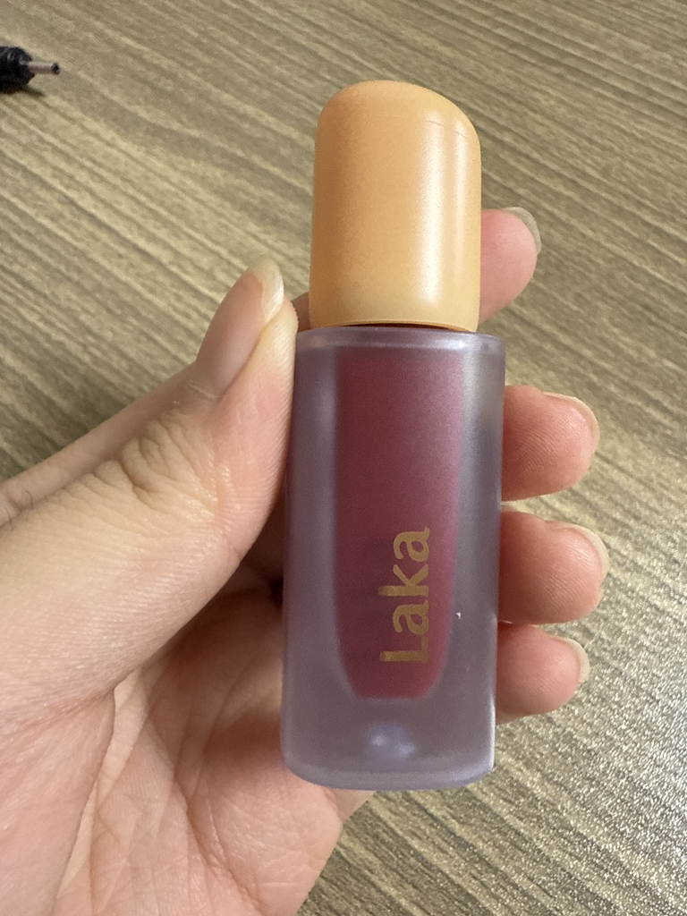 Laka 水果光泽唇彩 [#104 樱桃] common.review image