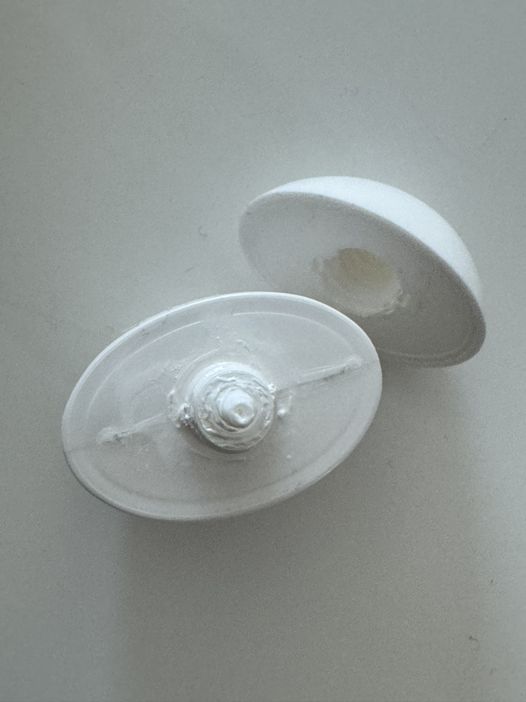 雪肌精 UV防护牛奶温和型[SPF50+/PA+++] common.review image