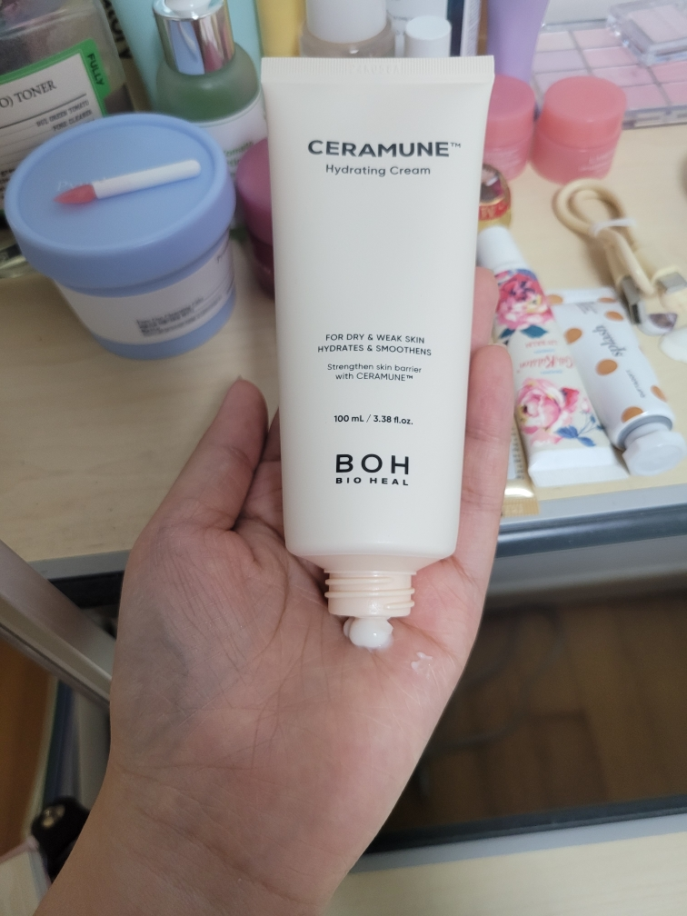 바이오힐 보 (BIO HEALB OH) 세라뮨 하이드레이팅 크림 review image