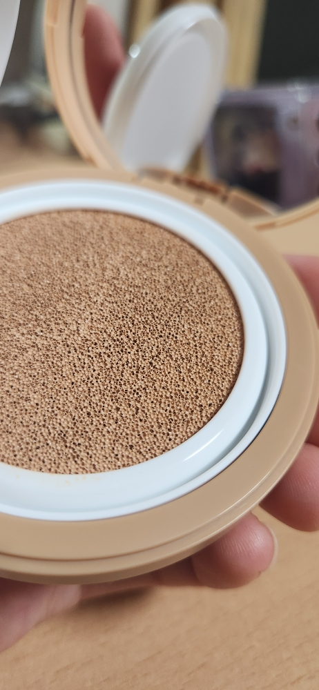 록키스 (Rokkiss) 스머시 쿠션 [SPF50+/PA++++] [25호 헤이즐넛] review image