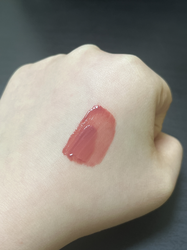 Real user review photo of Ro Glow Gel Tint [R006 Log Grape]