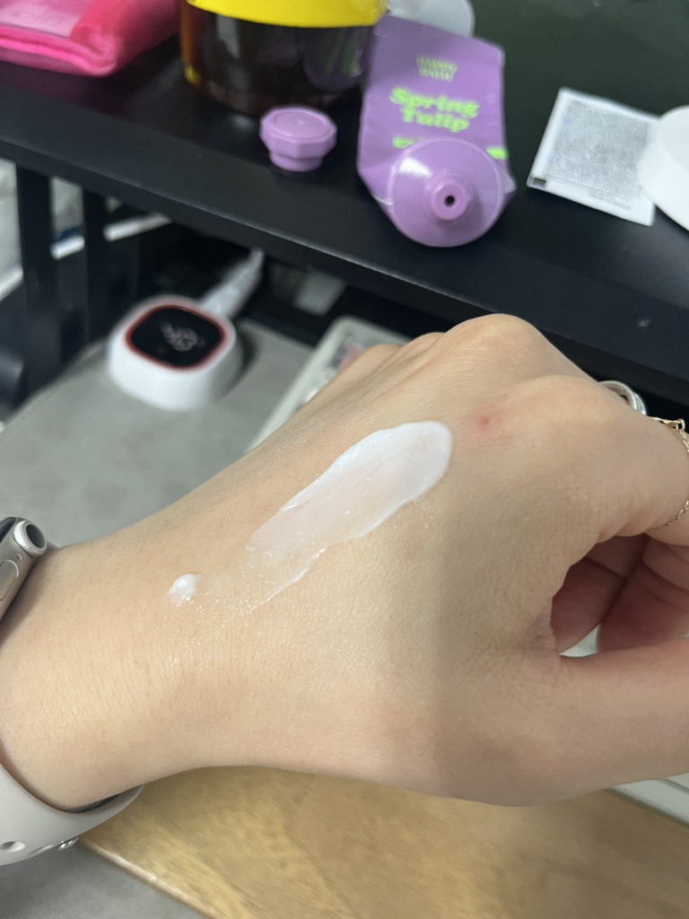 해피바스 (HAPPYBATH) 필쏘굿 퍼퓸 핸드크림 [스프링튤립] review image