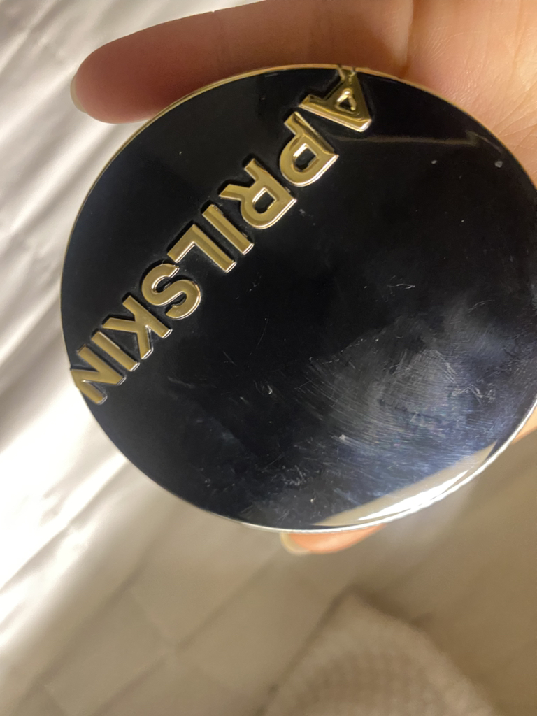 APRILSKIN MAGIC SNOW CUSHION [SPF50+/PA+++] [21 LIGHT BEIGE] review image