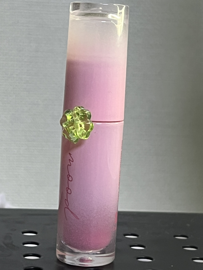 佩里彩票收藏墨水心情发光唇彩[21号凉爽评价]的真实用户使用照片
