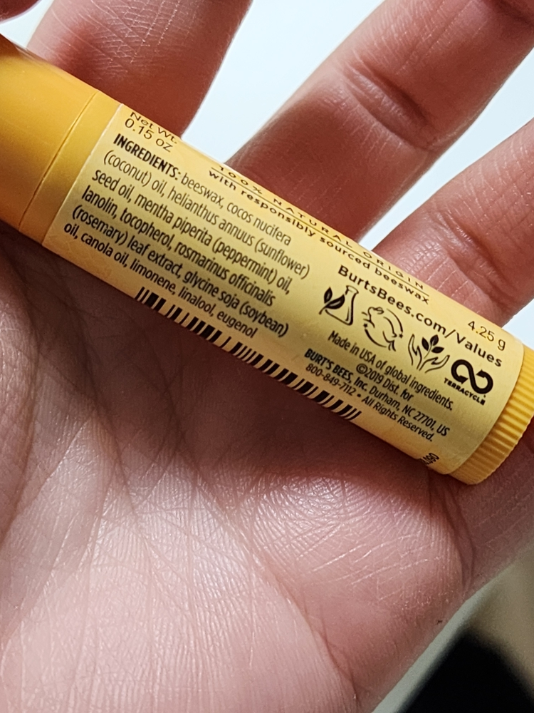 唇膏 [蜂蜡]的真实用户使用照片